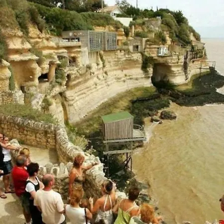 La Palombiere, A 150m Chalet