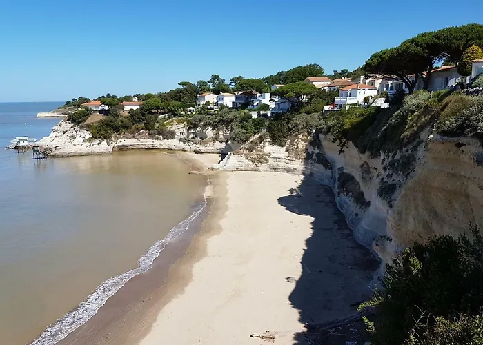 Chalet La Palombière, à 150m